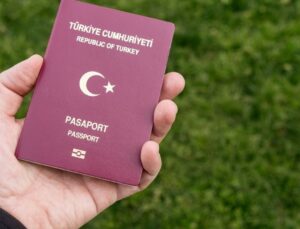 Son Dakika: Harçlara yapılan yüzde 50’lik artışla 6 aylık pasaport 1034 lira, 3 yıllık pasaport 3507 liraya yükseldi
