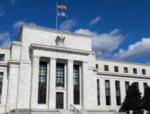 Fed Başkanı Powell: Para politikasında ayarlama vakti geldi