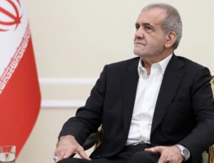 İran’ın yeni lideri Pezeşkiyan’ın sağ kolu Cevad Şık istifa etti