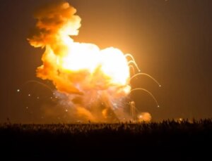 Orta Doğu’da sıcak saatler! İsrail, Lübnan’a saldırdı, Hizbullah karşılık verdi