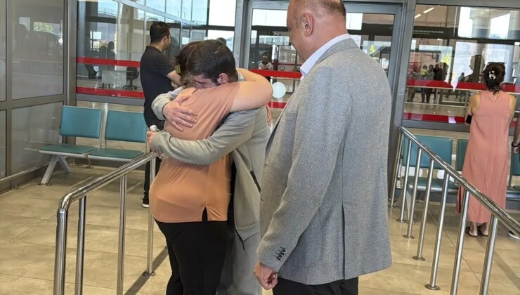 Bosna Hersek’ten Kurtarılan Deniz Eliş, Gaziantep’e Döndü