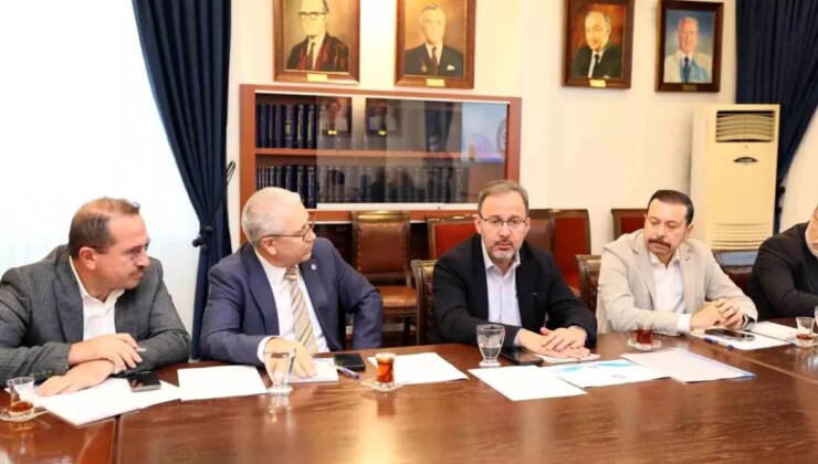 Ege Üniversitesi İzmir Körfezi’ndeki Çevresel Meseleler İçin Toplantı Düzenledi
