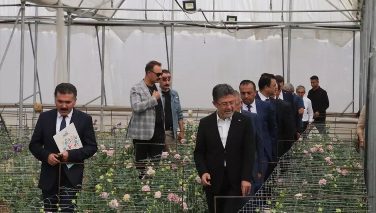 Tarım ve Orman Bakanı Yumaklı: Güvenli Gıda İçin Kontroller Devam Edecek